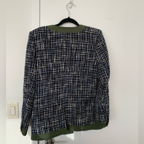 Veronica Beard fielding Dickey tweed coat jacket crested buttons - Picture 7 of 10